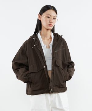(우먼) 유틸리티 2-WAY 크롭 자켓_브라운