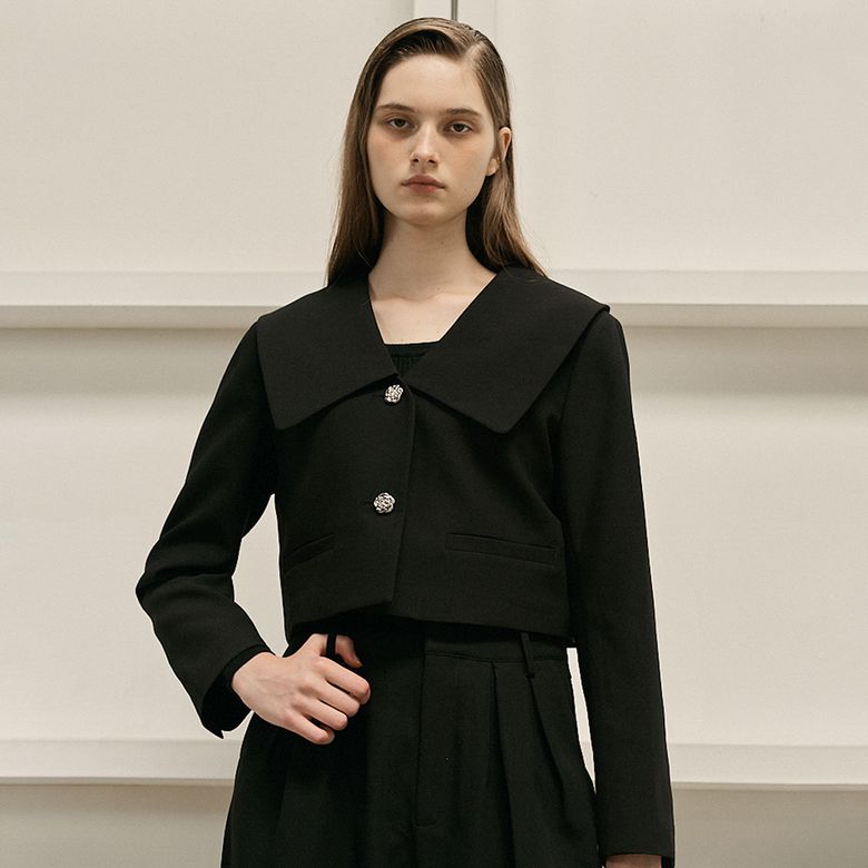 AR_Dimensional rose buckle jacket