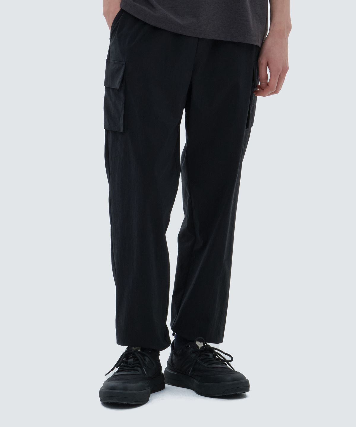 스노우피크 어패럴(SNOWPEAK APPAREL) 루트 카고 조거 팬츠 Black (S24MMRPT60)