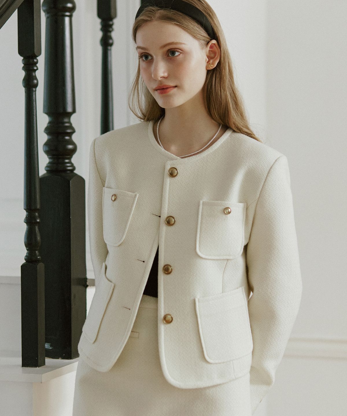 논로컬(NONLOCAL) Jane Tweed Goldish Jacket - Ivory