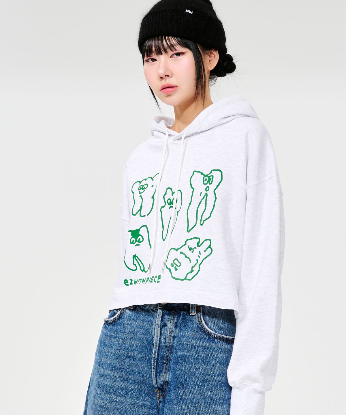 피스메이커(PIECE MAKER) TEETH SWEAT CROP HOODIE (WHITE MELANGE)