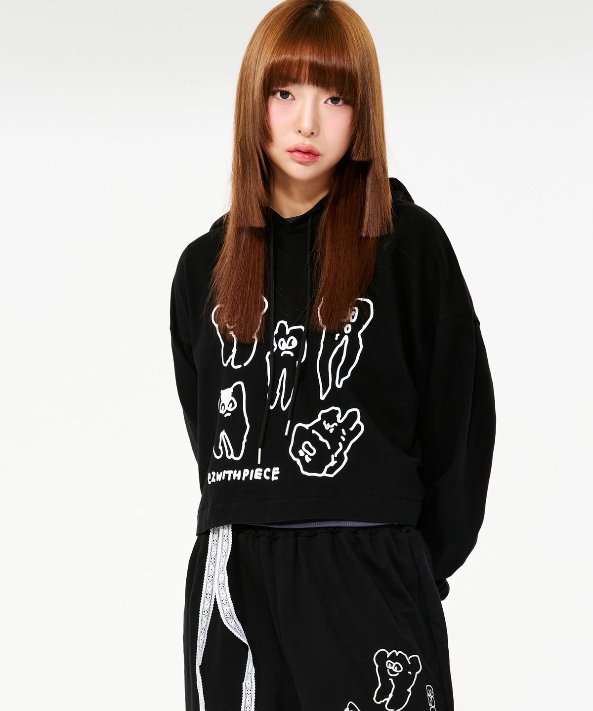 피스메이커(PIECE MAKER) TEETH SWEAT CROP HOODIE (BLACK)