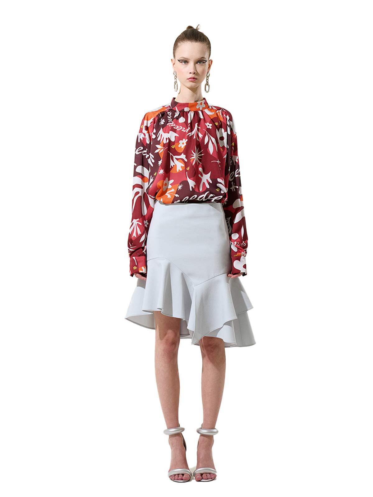 그리디어스(GREEDILOUS) Red Cut Out Print Mock Neck Shirring Blouse