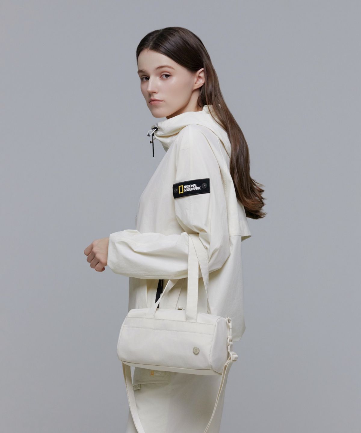 내셔널지오그래픽(NATIONALGEOGRAPHIC) N245ATO540 루미 실린더백 L/BEIGE