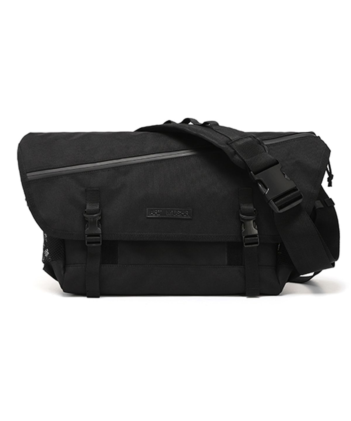 아트머쉬르(ART MUSHR) Diagonal line messenger bag (black)