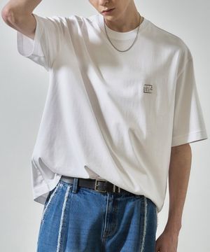 수피마 엠브로이더리 베이직 로고 반팔 티셔츠 [화이트]
