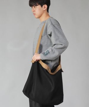 미니멀 빅사이즈 크로스백 MBC-121 카멜블랙