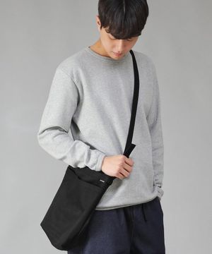 디바이딩 M 크로스백 DVM-123 블랙