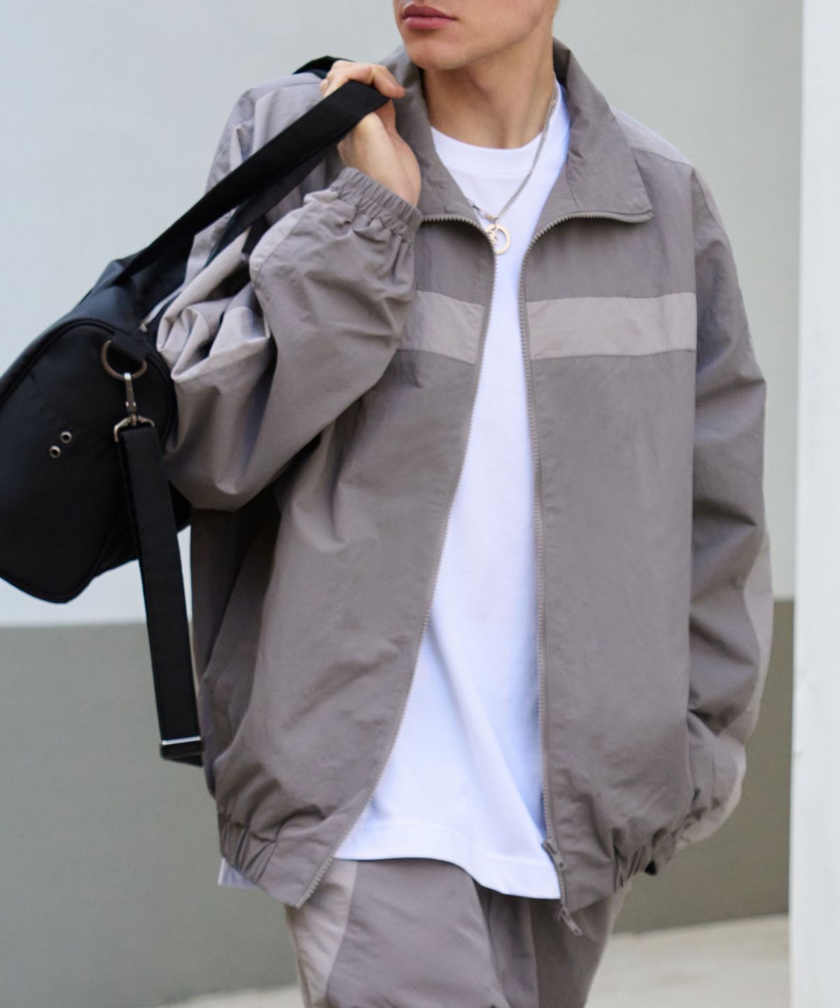 레더리(LEATHERY) 믹스드 셋업 나일론 자켓 [GREYISH]