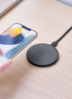 POWER UP 파워업 고속 무선충전 패드 15W C타입 - LD151