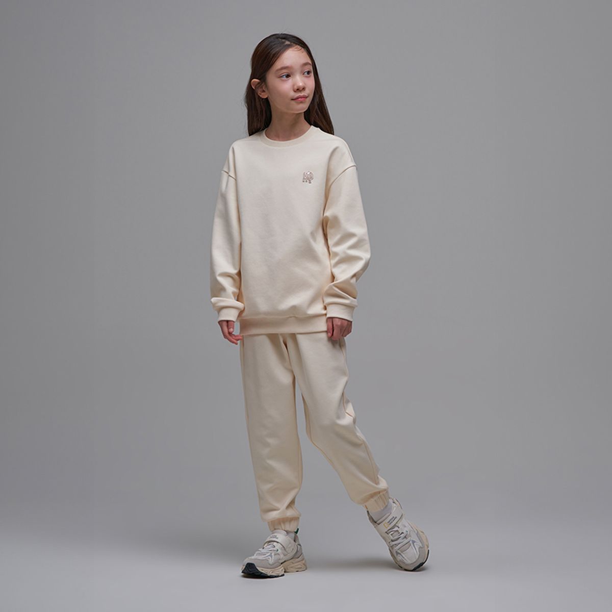 내셔널지오그래픽 키즈(NATIONAL GEOGRAPHIC KIDS) K241UPB910 동물와펜 맨투맨 SET CREAM