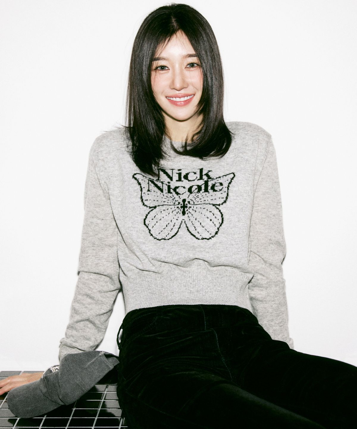 닉앤니콜(NICK&NICOLE) CASHMERE BUTTERFLY SIGNATURE CROP KNIT_8 COLOR