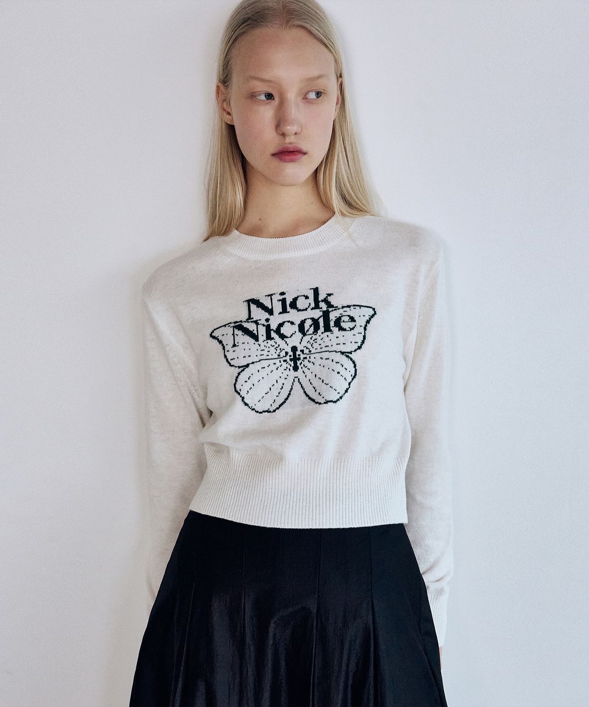 닉앤니콜(NICK&NICOLE) CASHMERE BUTTERFLY SIGNATURE CROP KNIT_IVORY GREEN