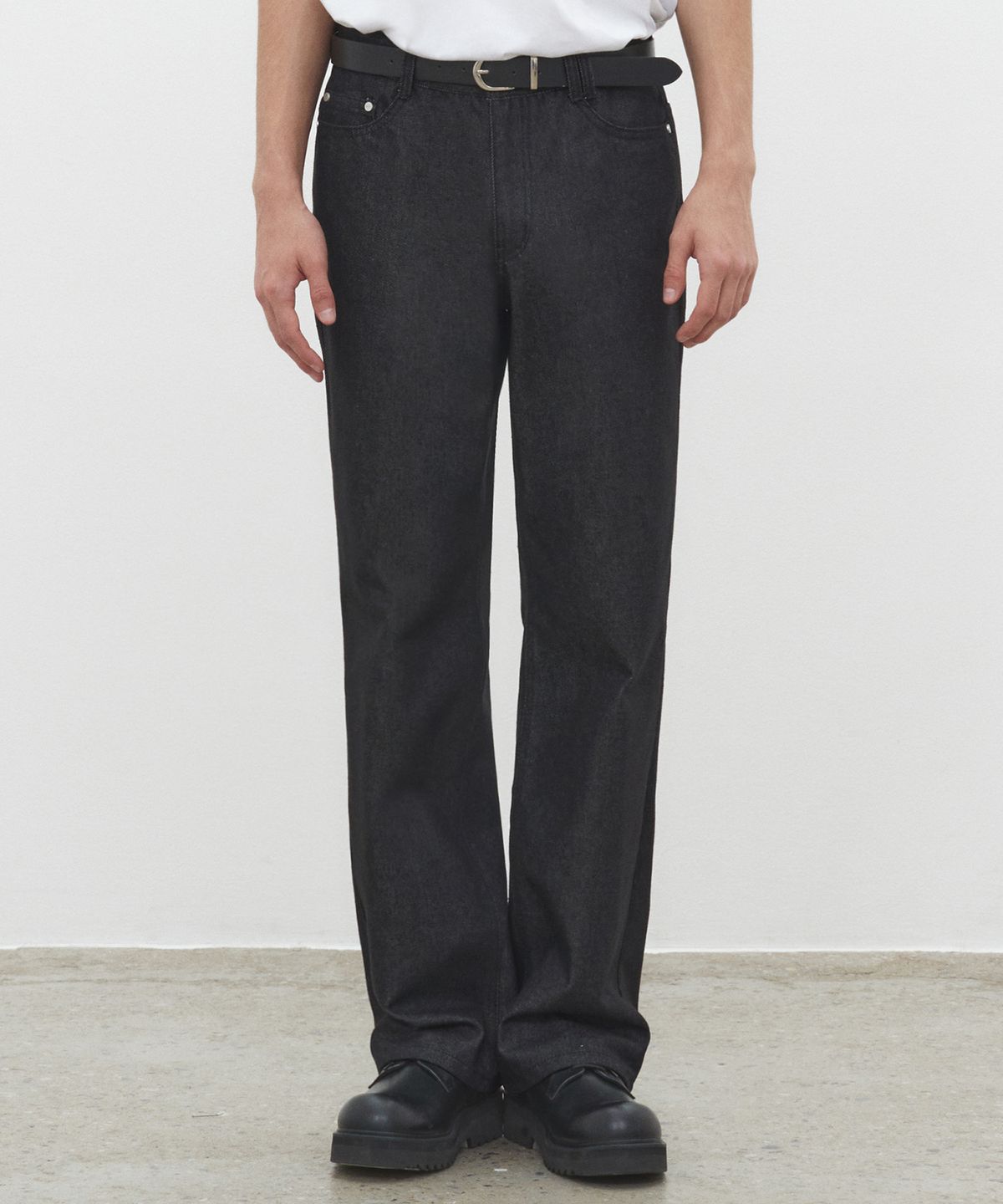 데케트(DECET) Dawn Semi Wide Jeans DCPT002CPBlack2