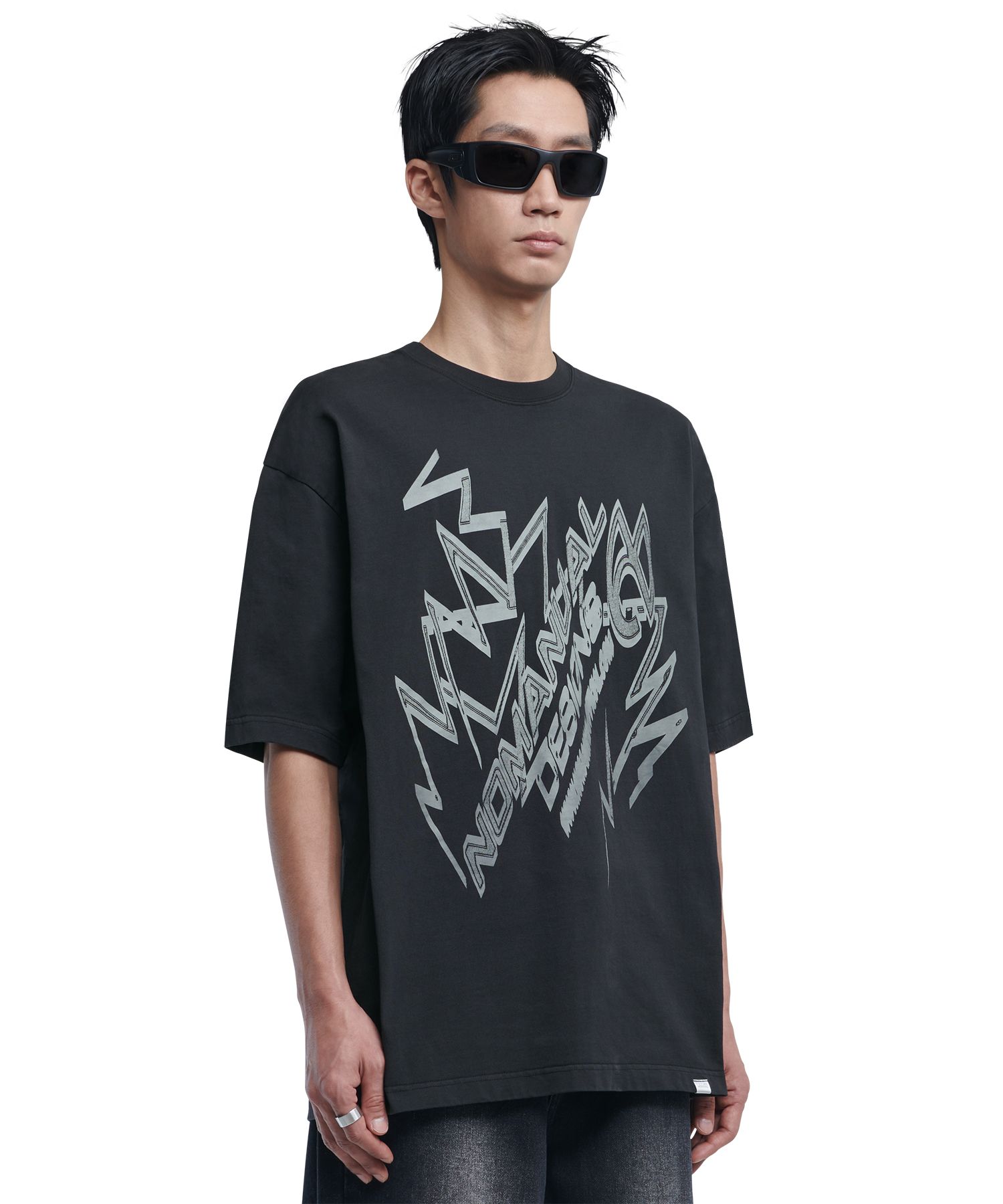 MUSINSA | NOMANUAL THUNDER LOGO T-SHIRT - WASHED BLACK