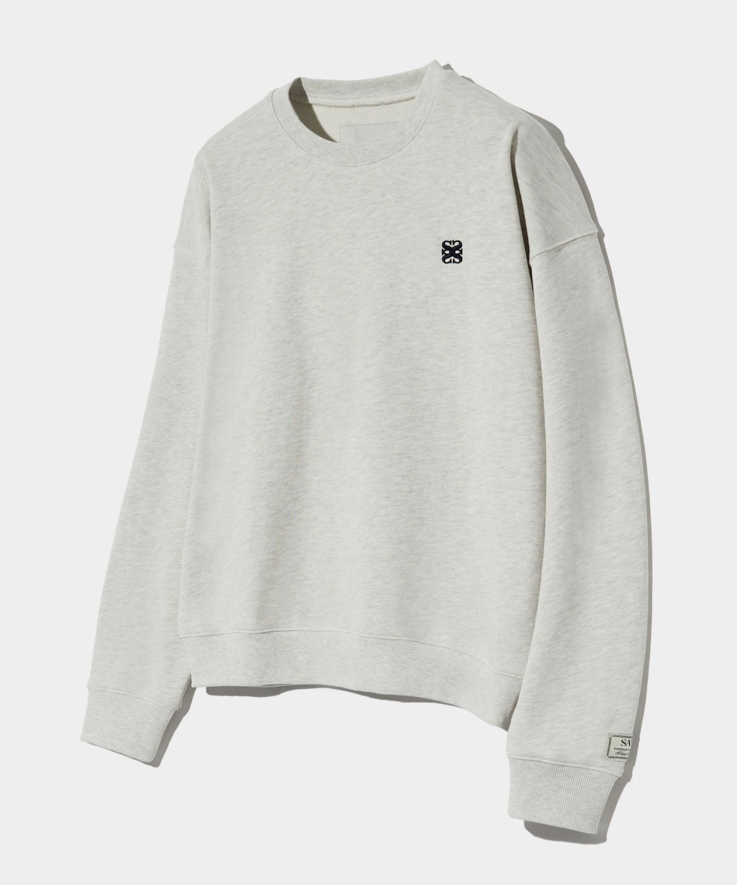 話題の行列 MUSINSA | SATUR Classic Logo Basic Sweatshirt Melange Ivory トップス