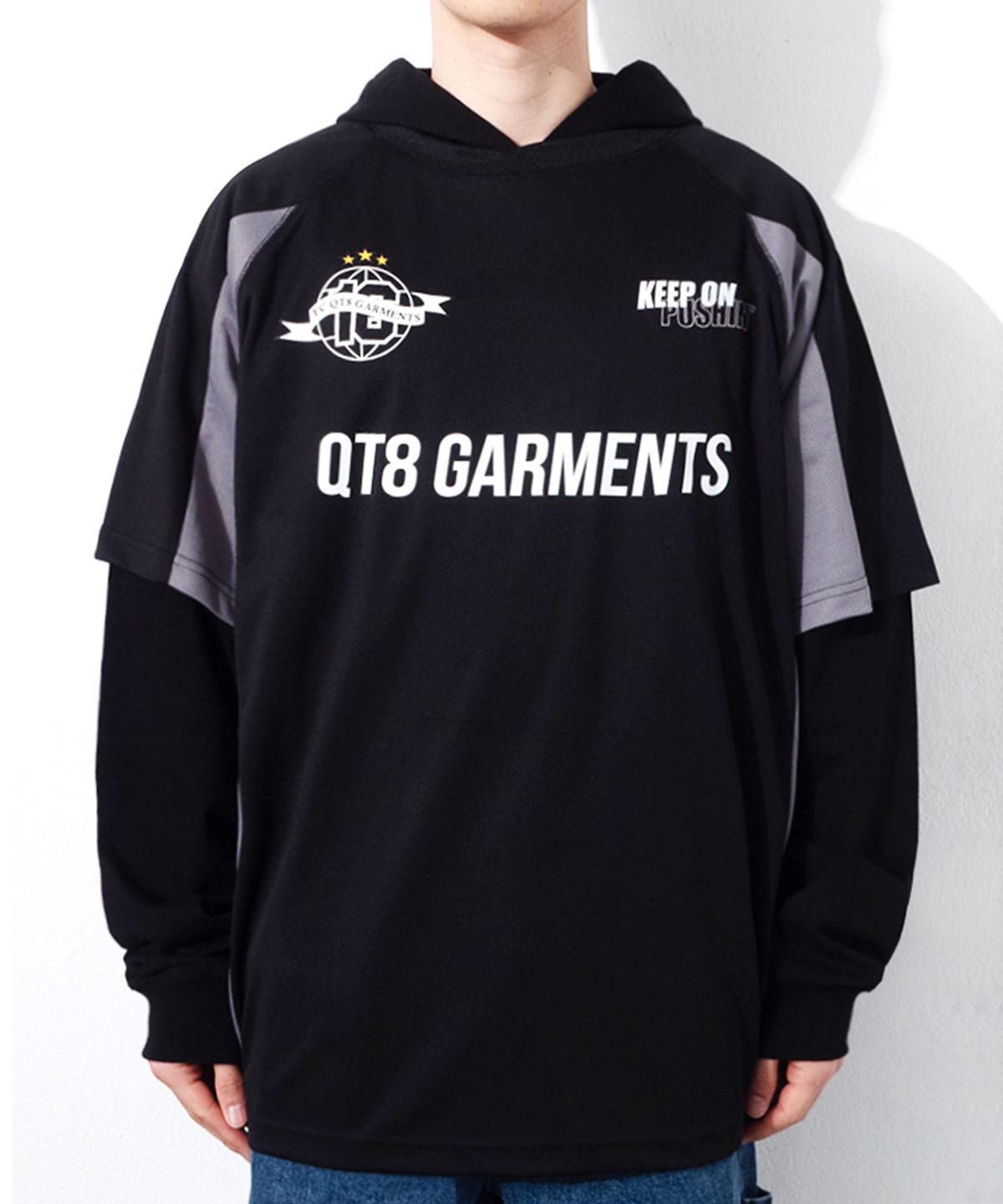 큐티에잇 가먼츠(QT8 GARMENTS) OC 3R Soccer Layered Hoodie Jersey (Black)