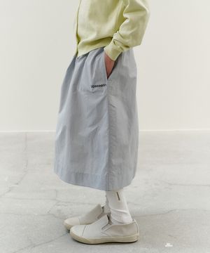 테크니컬 패브릭 스커트_애쉬 블루
