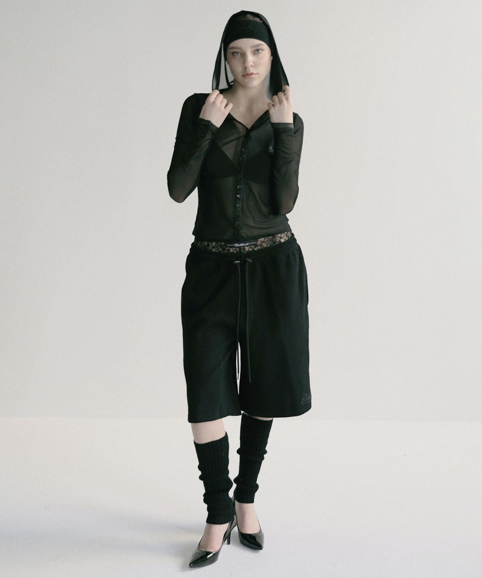 ◆BADBLOOD◆ Beyond Soft Bermuda Pants Cream w-srt24-005 Badblood Beyond Soft Bermuda Pants - Cream – BBGSHOPHK