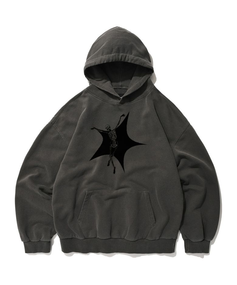 SKULL STAR HOODIE [PIGMENT BLACK]