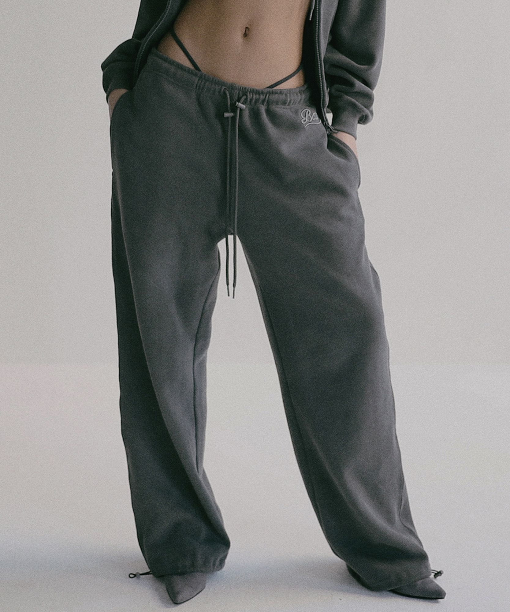 MUSINSA | BADBLOOD Beyond Soft Jogger - Charcoal