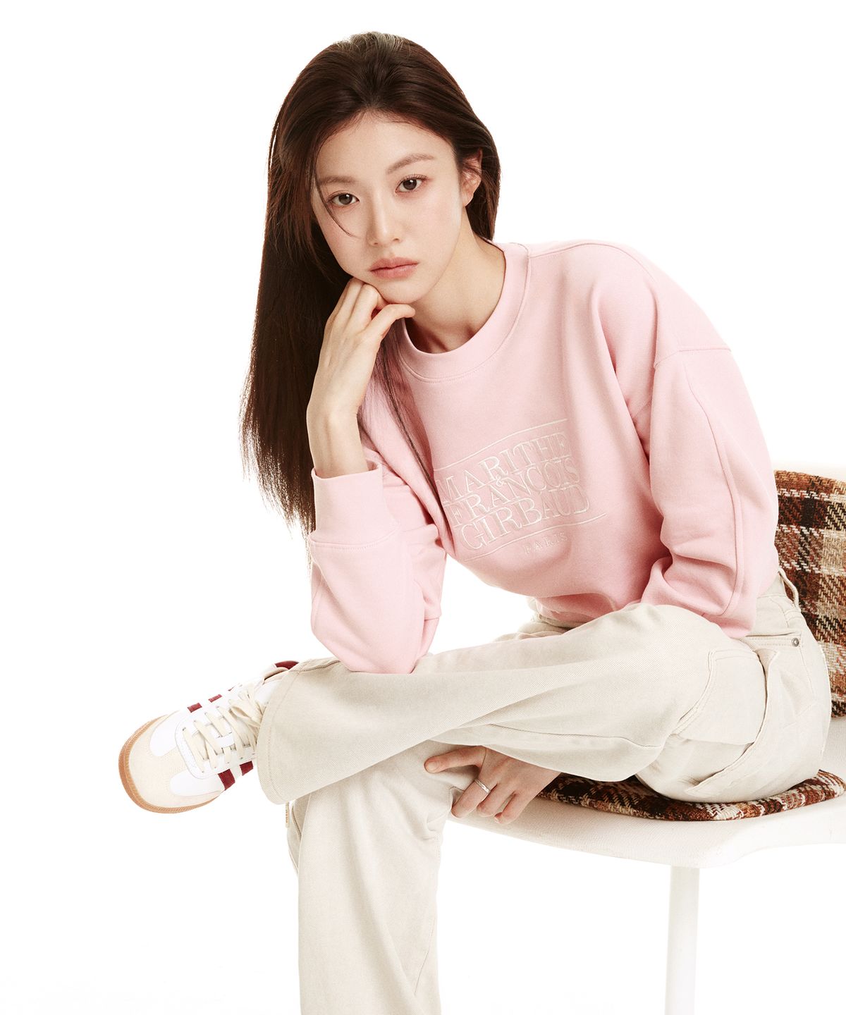 마리떼 프랑소와 저버(MARITHÉ + FRANҪOIS GIRBAUD) W CLASSIC LOGO CROP SWEATSHIRT baby pink
