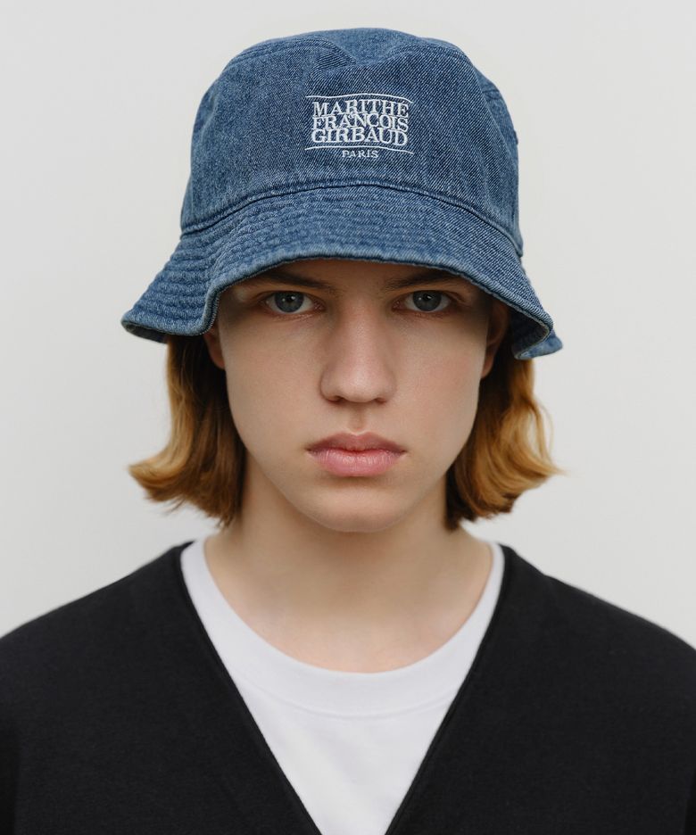 CLASSIC LOGO BUCKET HAT blue