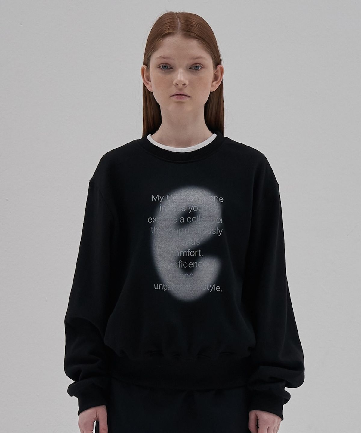 엘리오티(ELLIOTI) E Blur Sweatshirts_Black