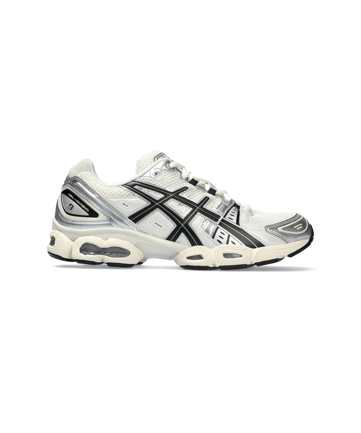 아식스(ASICS) 젤-님버스 9 - 크림:블랙 / 1201A424-105