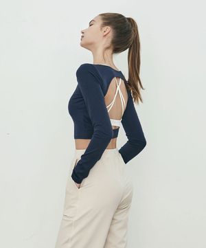 여성 요가복 DEVI-T0102-에쉬네이비 필라테스 백 컷아웃 롱슬리브