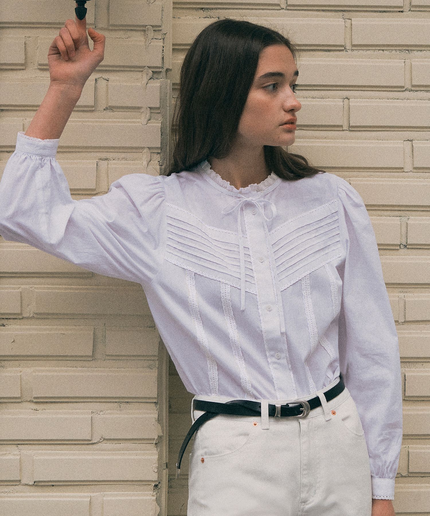 MUSINSA公式 | ROLAROLA LACE PINTUCK BLOUSE WHITE