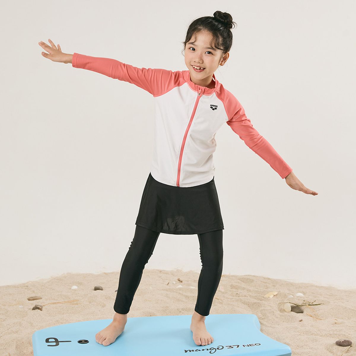 아레나 키즈(ARENA KIDS) 스노클링 여아동 레저 집업 래쉬가드 세트 A4BG1GS71COR