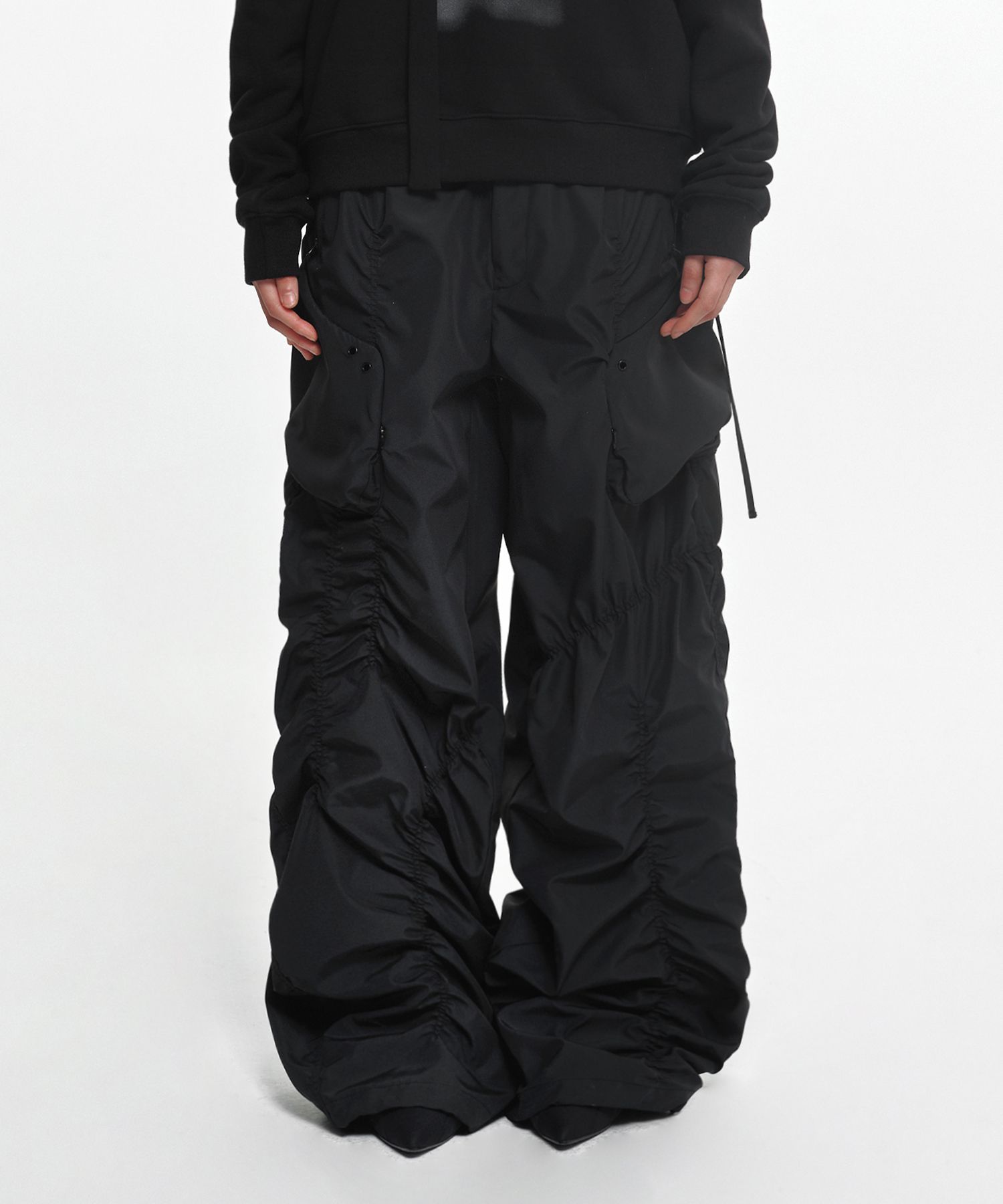 【NACHE】FOLDED WIDE PANTS (UNISEX) main image 1