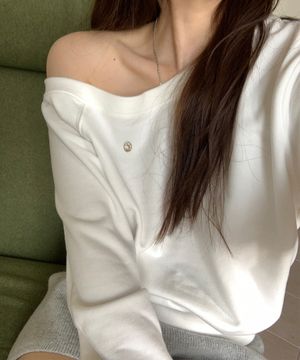 에딘 오프숄더 스웻셔츠 ( 아이보리 )