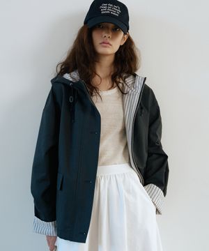 Stripe hooded short jumper