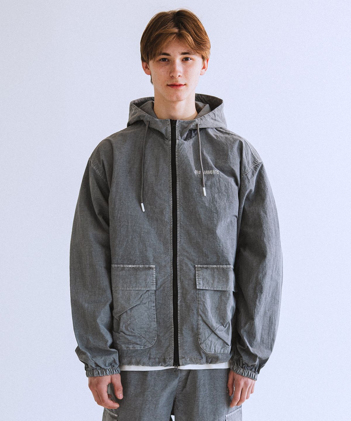 큐티에잇 가먼츠(QT8 GARMENTS) OC Pigment Hoodie Windbreaker (Grey)