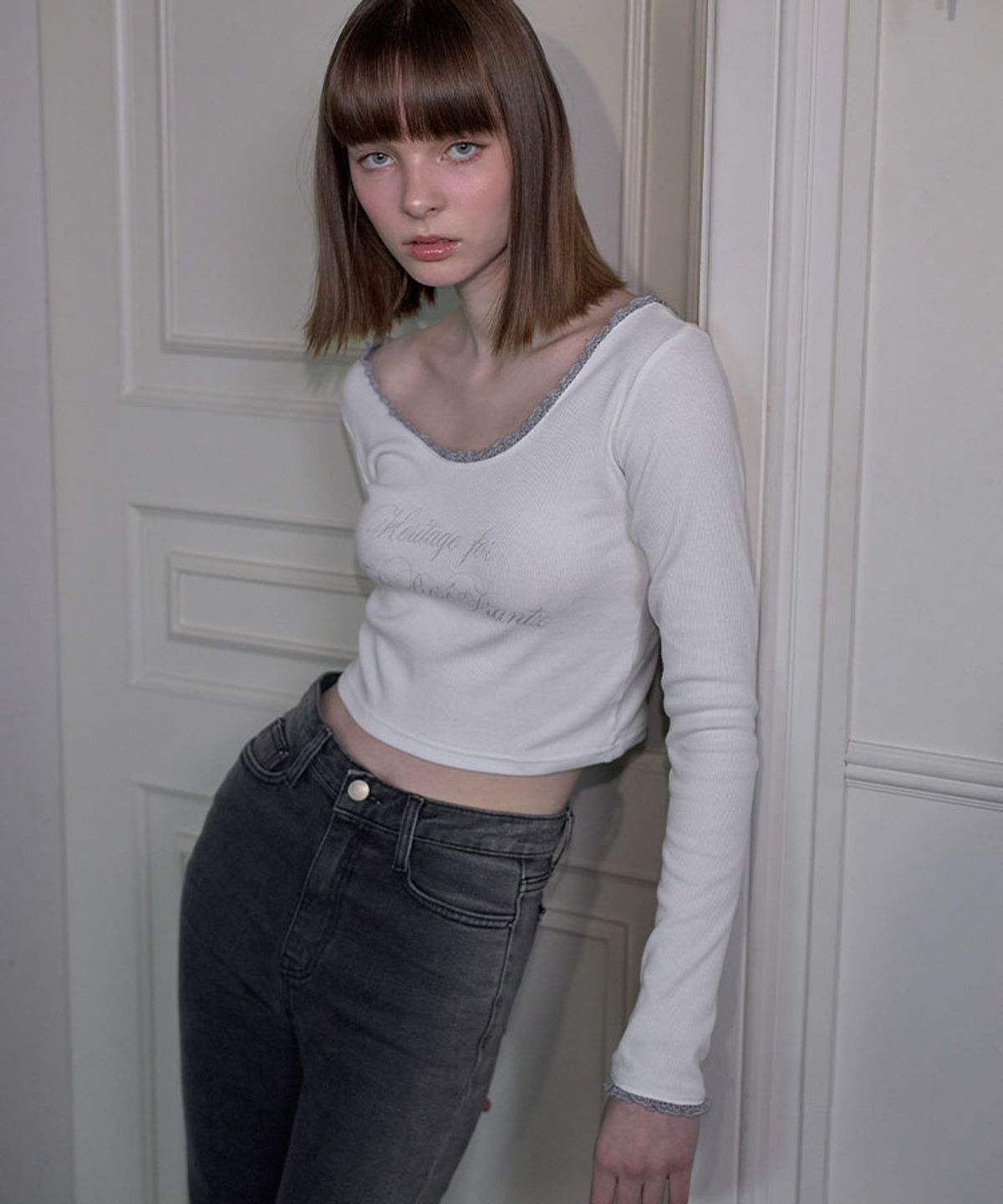 로제프란츠(ROSEFRANTZ) Lace Lettering Long Sleeve [White]