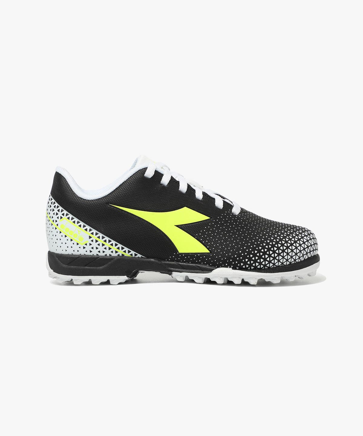 디아도라(diadora) 피치치 6 TFR 주니어 BLACK