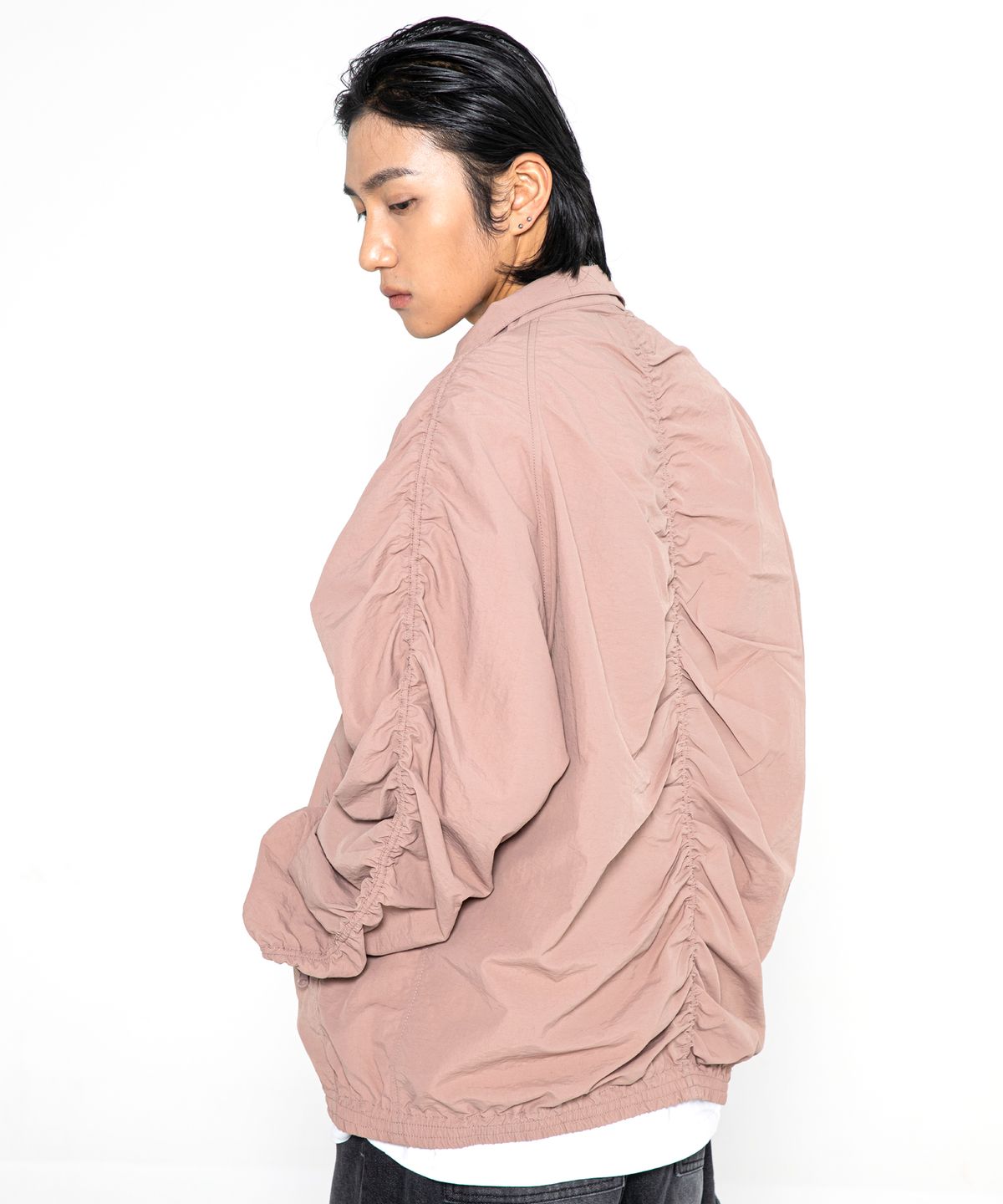 엑스톤즈(XTONZ) XJ112 셔링 나일론 트랙 자켓 (VINTAGE PINK)