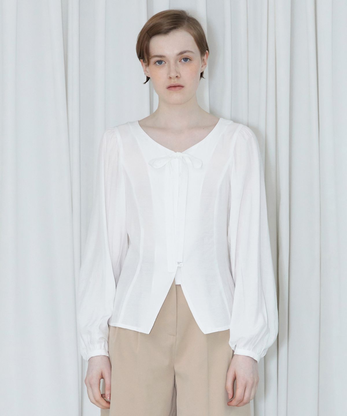 시눈(SINOON) RIBBON TIE BLOUSE (WHITE)