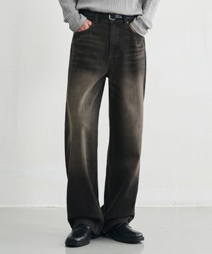 콘트라스트 세미 와이드 워싱 데님 팬츠 [BLACK]