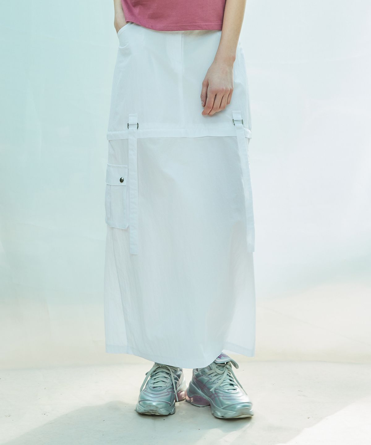 라티젠(LARTIGENT) L9 2-WAY NYLON LONG SKIRT(WHITE)