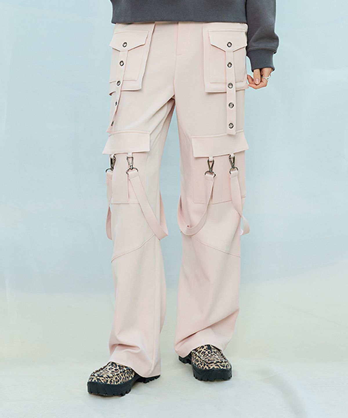 라티젠(LARTIGENT) L9 METAL HOLE PANTS(PINK)