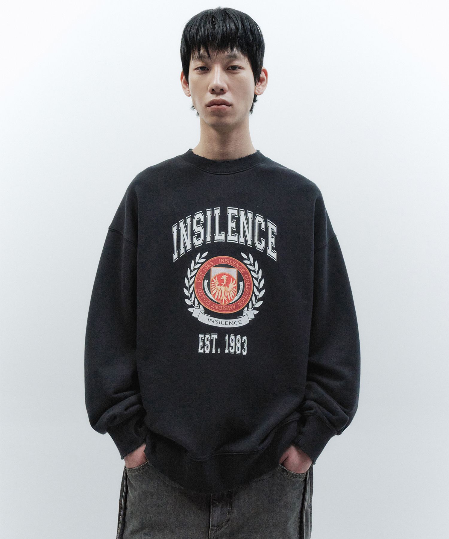 MUSINSA公式 | INSILENCE [ユニセックス] エンブレムオーバーサイズ 