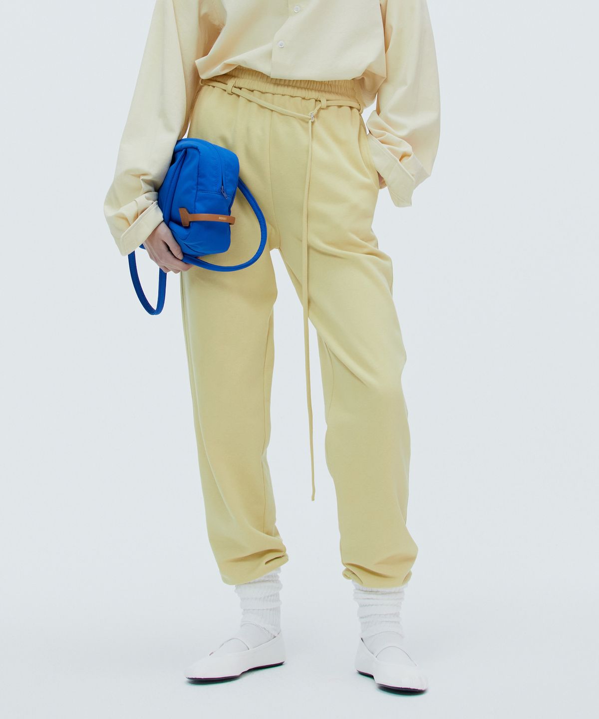 노앙(NOHANT) BELT LOOP JOGGER PANTS RESORT-MUSTARD