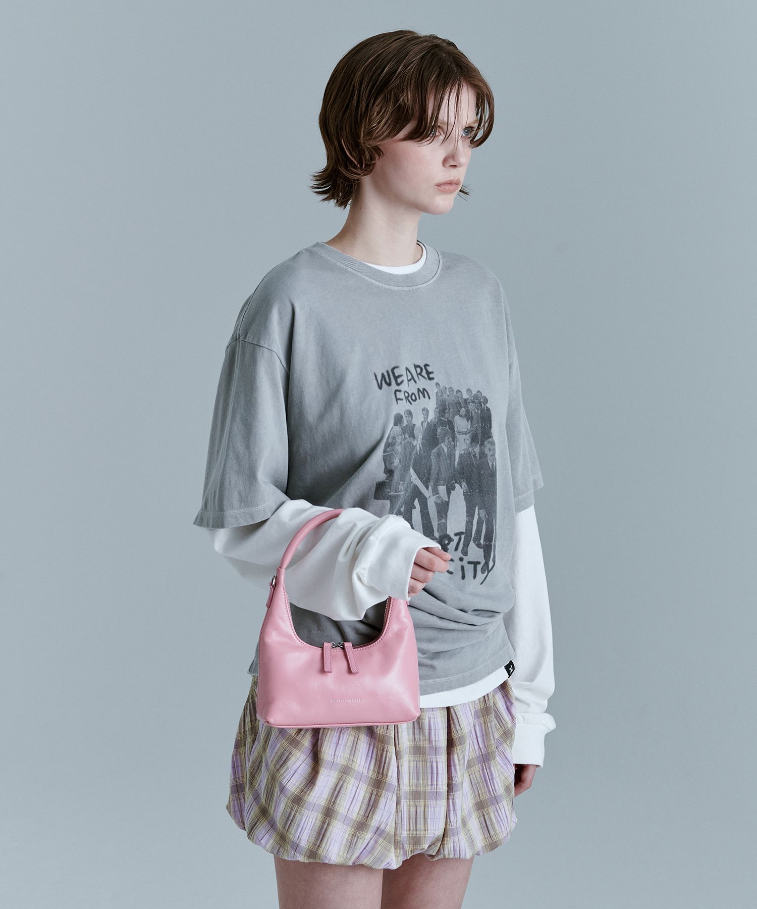 MUSINSA公式 | MARGESHERWOOD HOBO MINI+STRAP_candy pink glossy plain