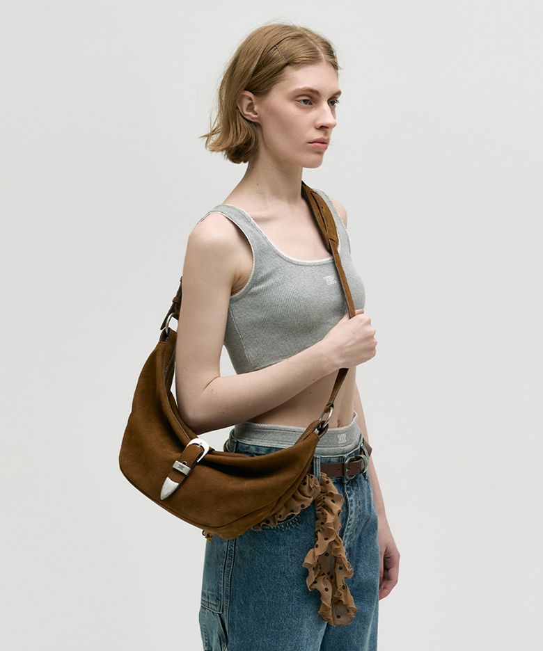 BELTED HOBO MEDIUM_chestnut nubuck