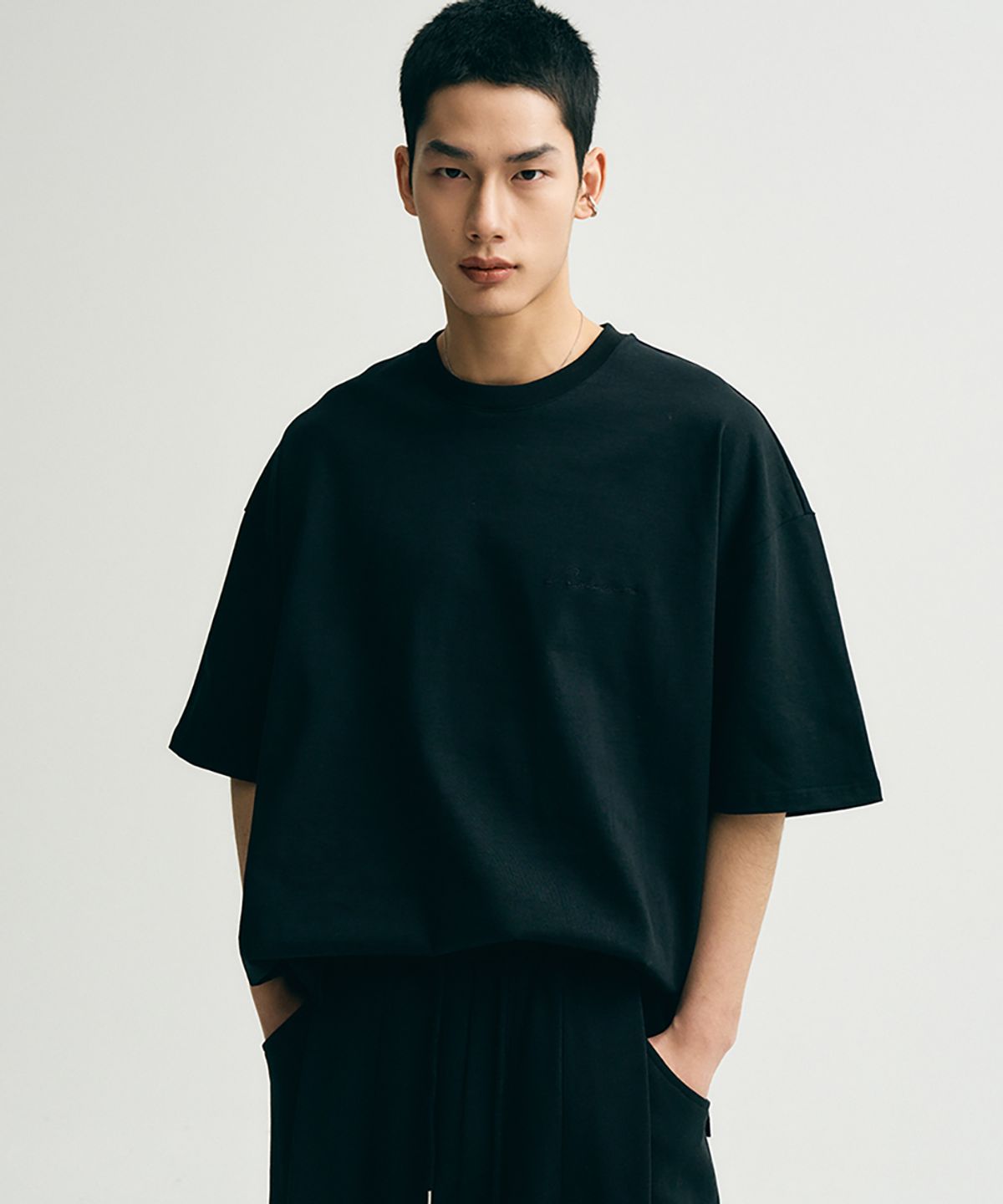 노이어(NOIRER) 헤비 코튼 오버핏 티셔츠 (블랙)