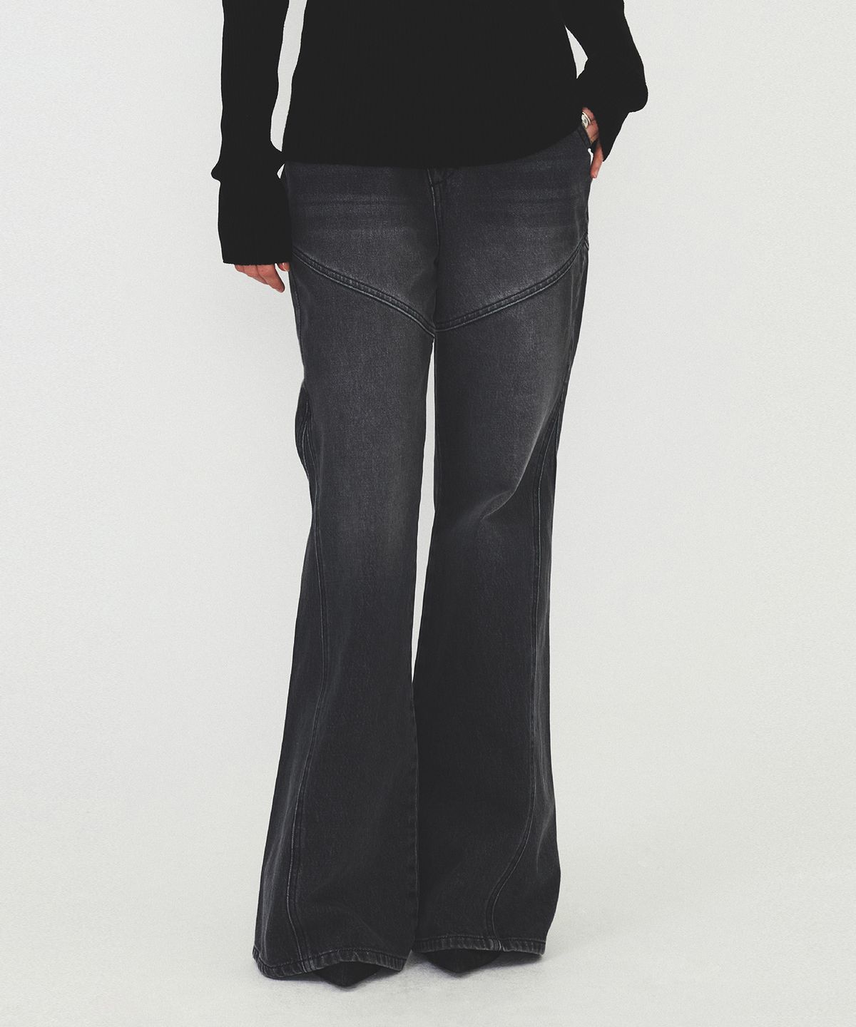 다이애그널(DIAGONAL) DIAGONAL BOOTS CUT DENIM PANTS (black)