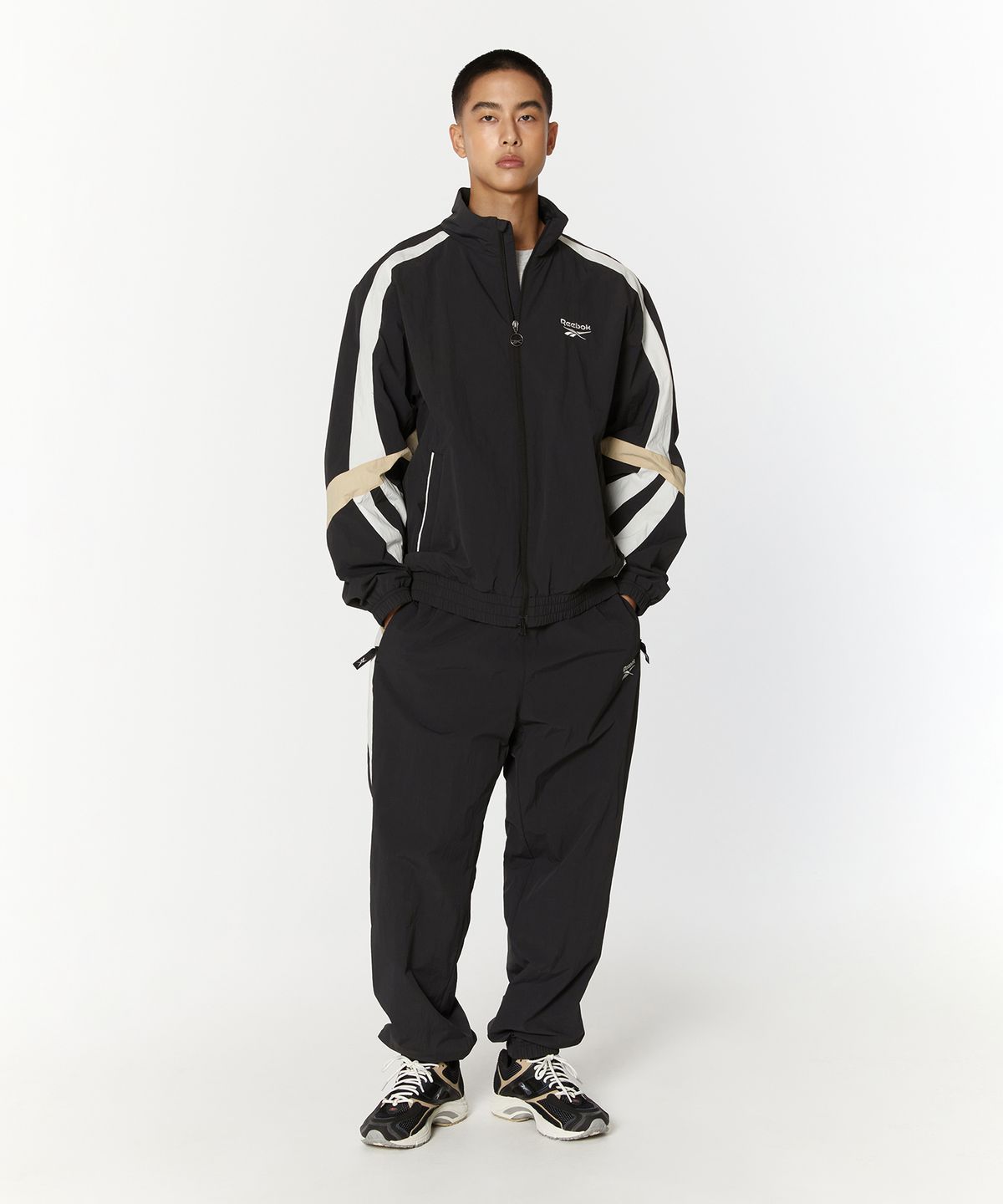리복(REEBOK) 레전드 웜업 팬츠 - 블랙